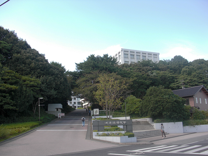流通経済大の生田目投手 日本実業出版社 流通経済大の生田目投手 日本実業出版社